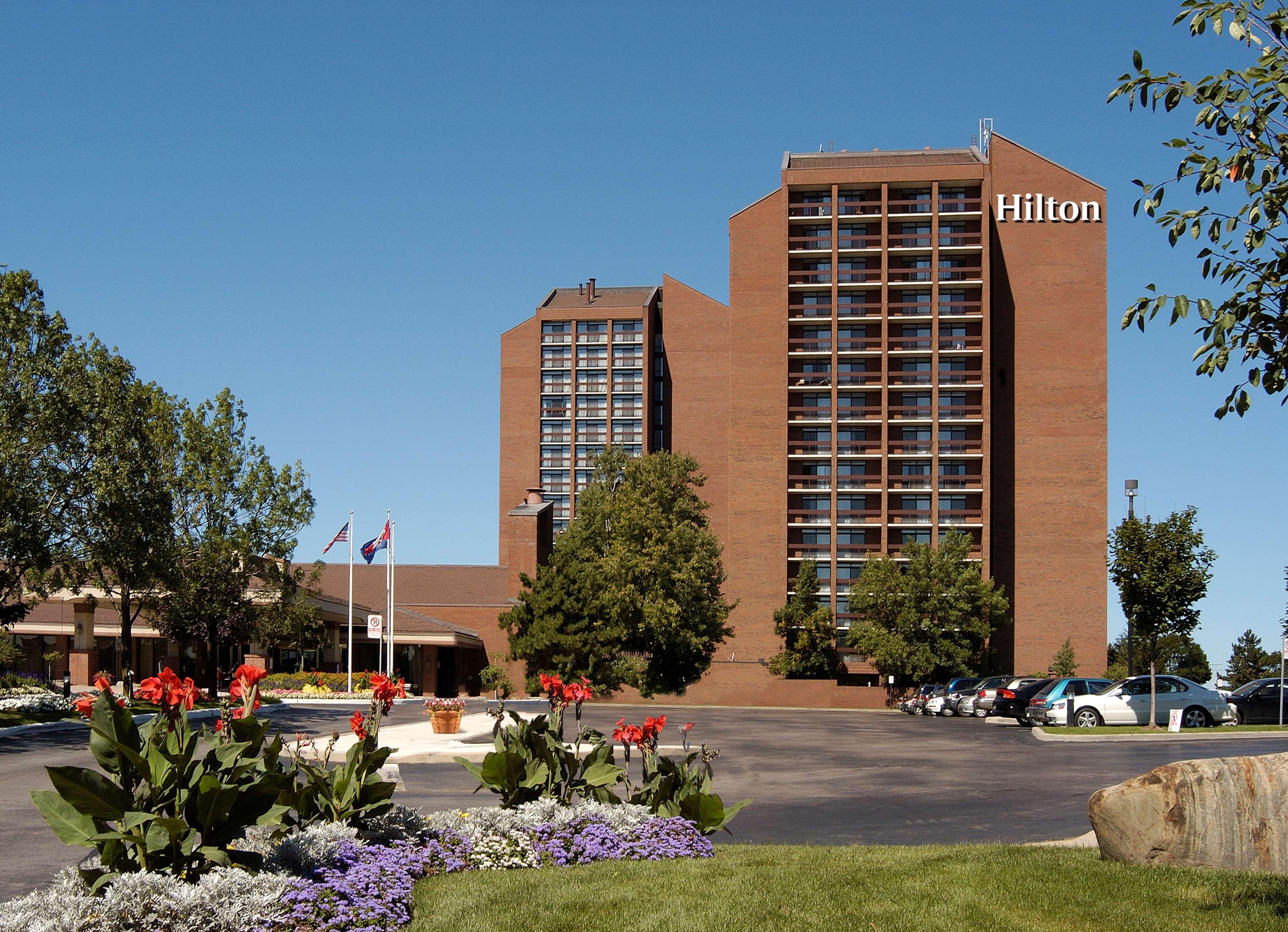 Отель Hilton Mississauga/Meadowvale Экстерьер фото